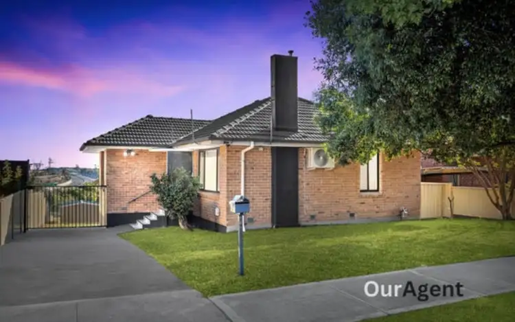 83 Sunset Bvd, Jacana VIC 3047