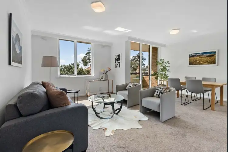 Unit 11/15 Denbigh Rd, Armadale VIC 3143