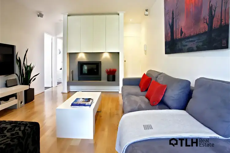 7/27 Ormond Rd, Elwood VIC 3184