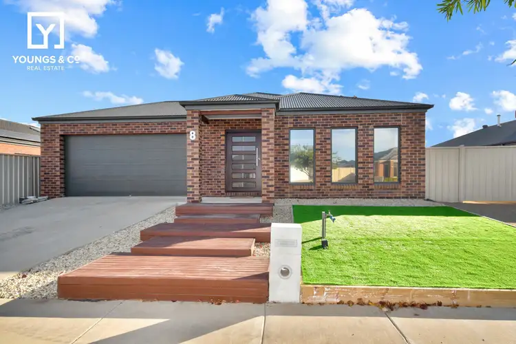 Main view of Homely house listing, 8 Learmonth Ave, Kialla VIC 3631
