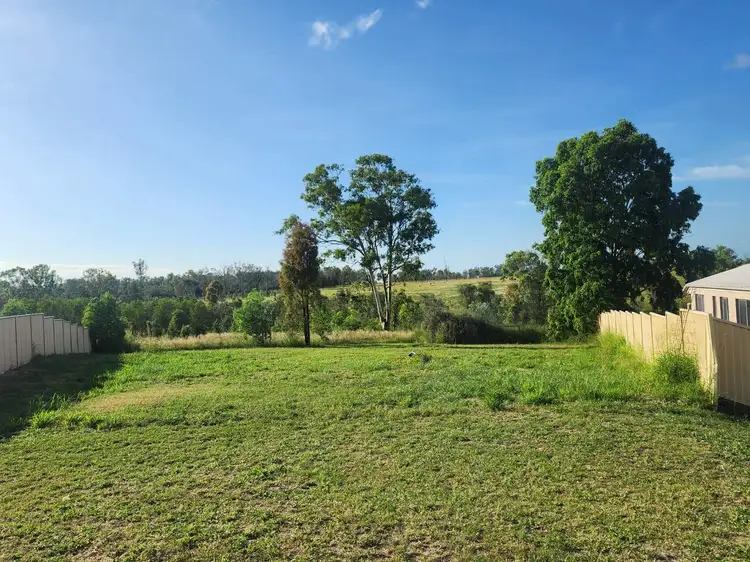 34 Austin Cres, Moura QLD 4718