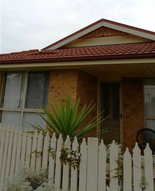 Unit 1/4 Sports Avenue, Cessnock NSW 2325