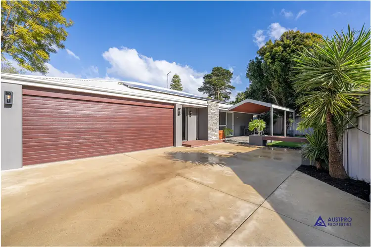 37A Rhodes Crescent, Calista WA 6167