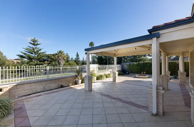 10A Centennial Gardens, Hillarys WA 6025