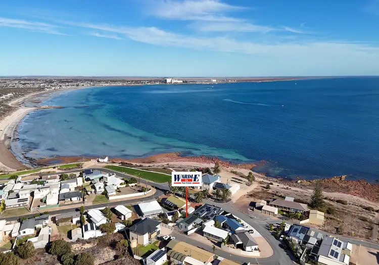 6 Roy Ct, North Beach SA 5556