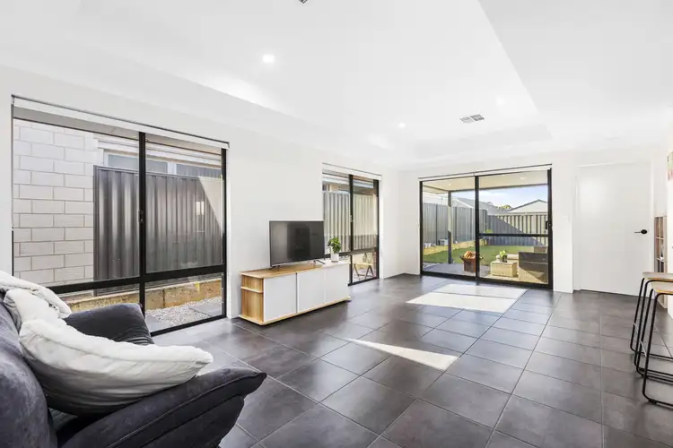 Sixth view of Homely house listing, 10 Spectral Terrace, Baldivis WA 6171