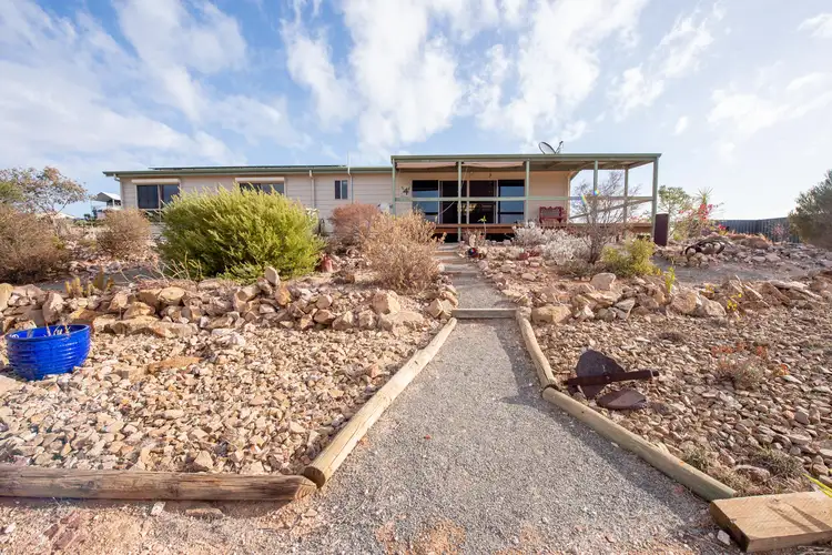 4 Spencer Lane, Weeroona Island SA 5495