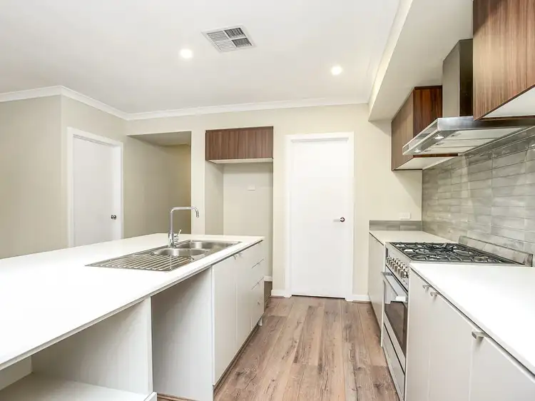 Fourth view of Homely house listing, 10 Tolsford Ave, Mount Barker SA 5251