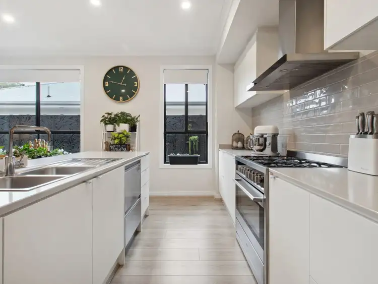 Sixth view of Homely house listing, 32 Northbrook Circuit, Mount Barker SA 5251