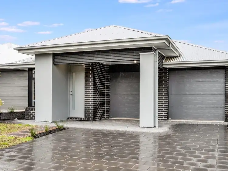 Second view of Homely house listing, 10 Salcombe Way, Mount Barker SA 5251