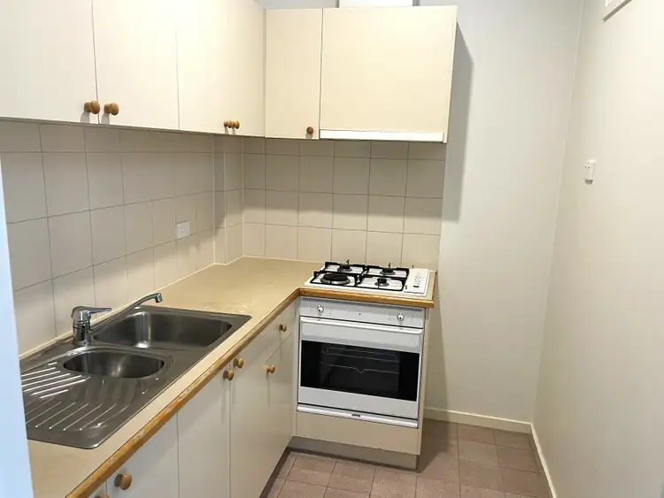 Third view of Homely apartment listing, 33/88 Franklin St, Melbourne VIC 3000