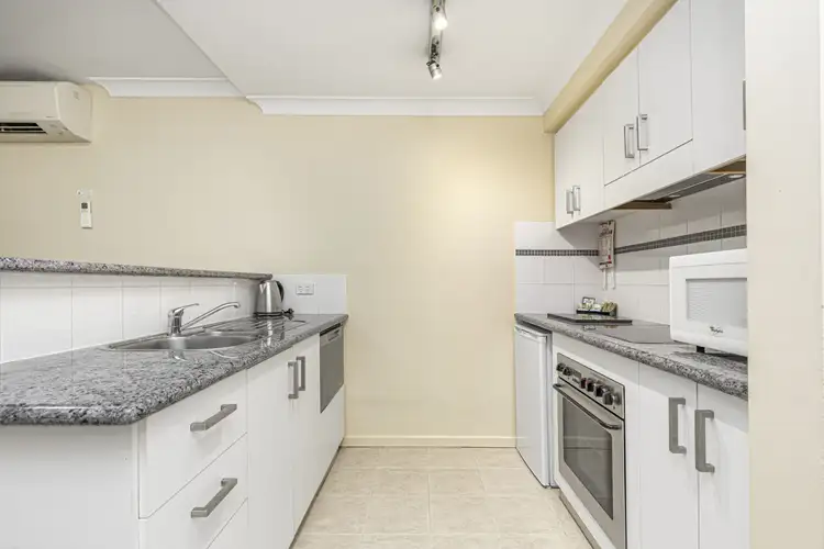 Unit 209/126 Mounts Bay Rd, Perth WA 6000