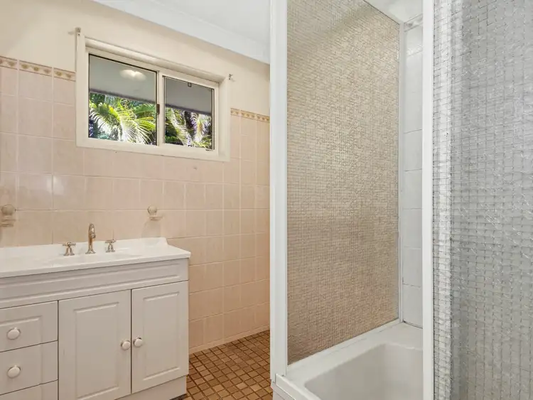 Fourth view of Homely house listing, 18 Natone Terrace, Macleay Island QLD 4184