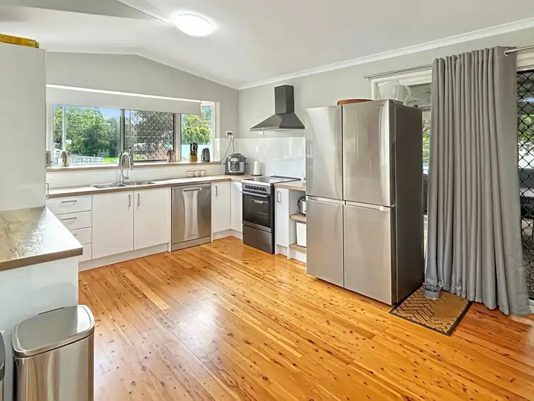 Third view of Homely house listing, 10 Citron Street, Macleay Island QLD 4184