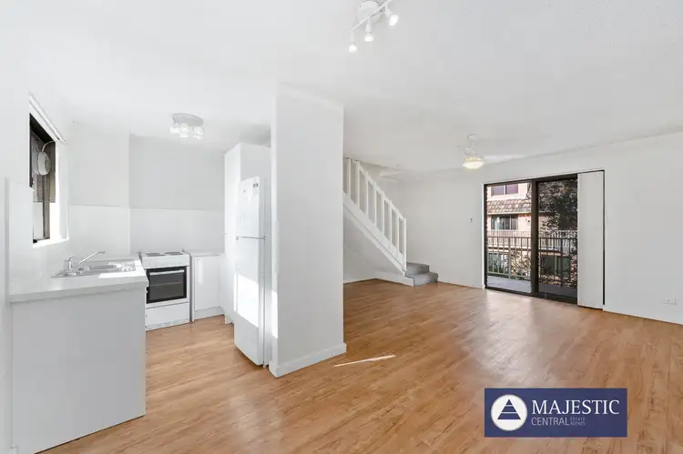 71/309 Harborne Street, Glendalough WA 6016