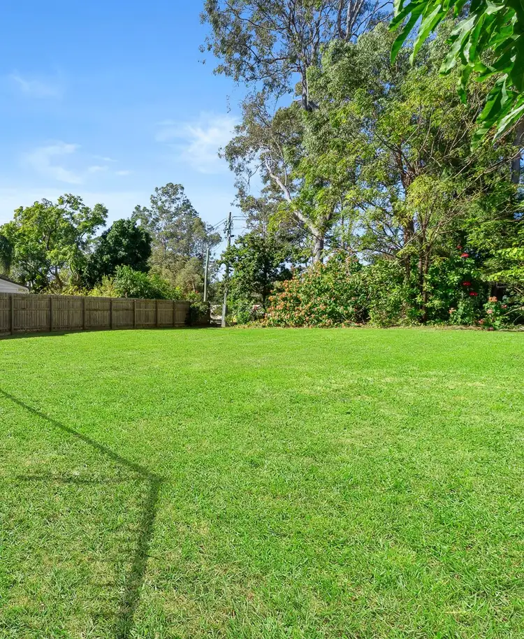 16 Cubberla Street, Fig Tree Pocket QLD 4069