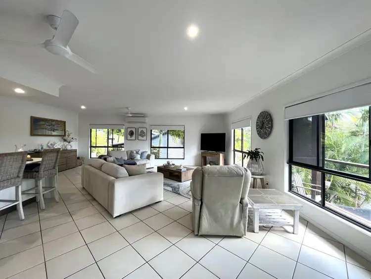 Fourth view of Homely semi-detached listing, 1/9 Deloraine Close, Cannonvale QLD 4802