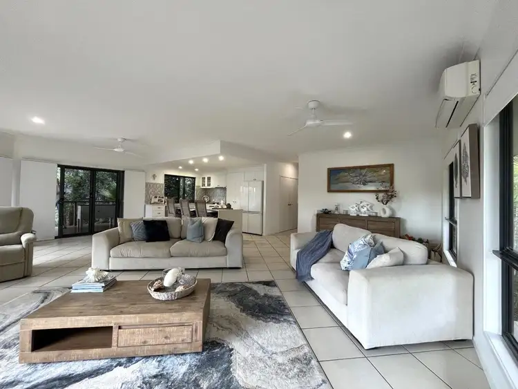 Sixth view of Homely semi-detached listing, 1/9 Deloraine Close, Cannonvale QLD 4802