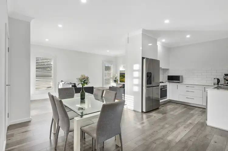 Unit 3/15 Wentworth Street, Oak Flats NSW 2529