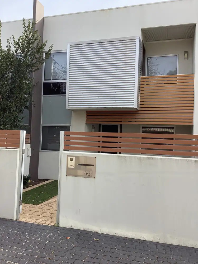 6/2 West Street, Hindmarsh SA 5007