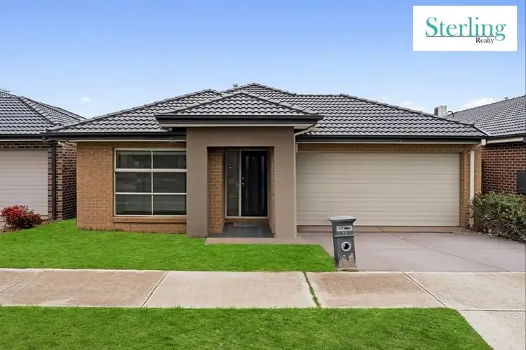 15 Aylesbury Ave, Truganina VIC 3029
