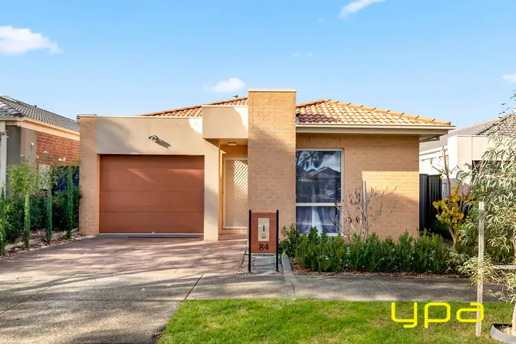 84 Thoresby Cct, Craigieburn VIC 3064