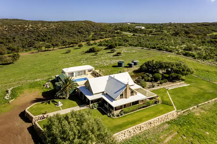 1151 Company Road, Greenough WA 6532