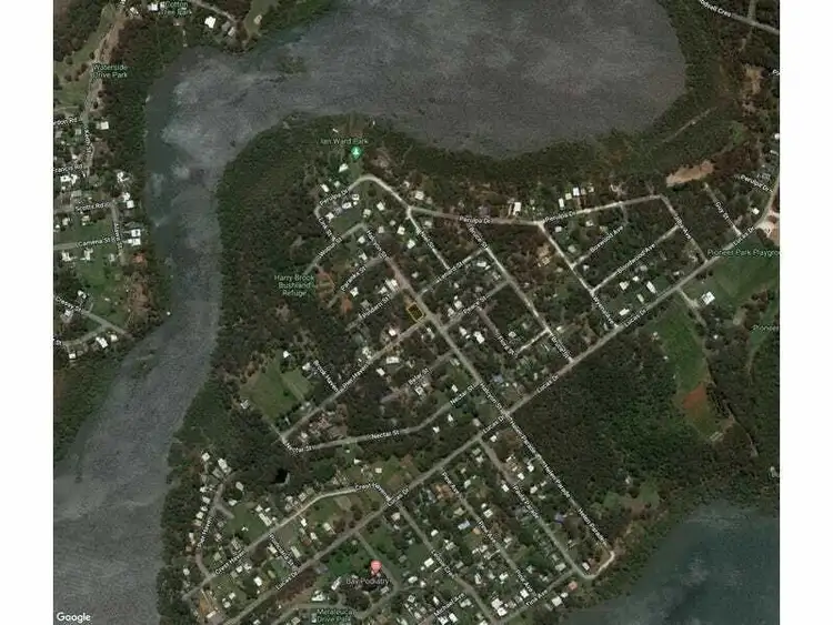 1 Pier Haven, Lamb Island QLD 4184