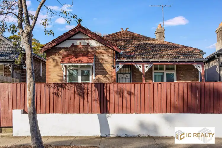 17 Old Canterbury Rd, Lewisham NSW 2049