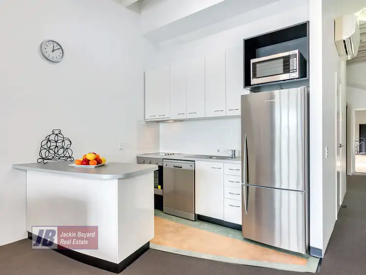 Fifth view of Homely unit listing, Unit 13/53 Vernon Tce, Teneriffe QLD 4005