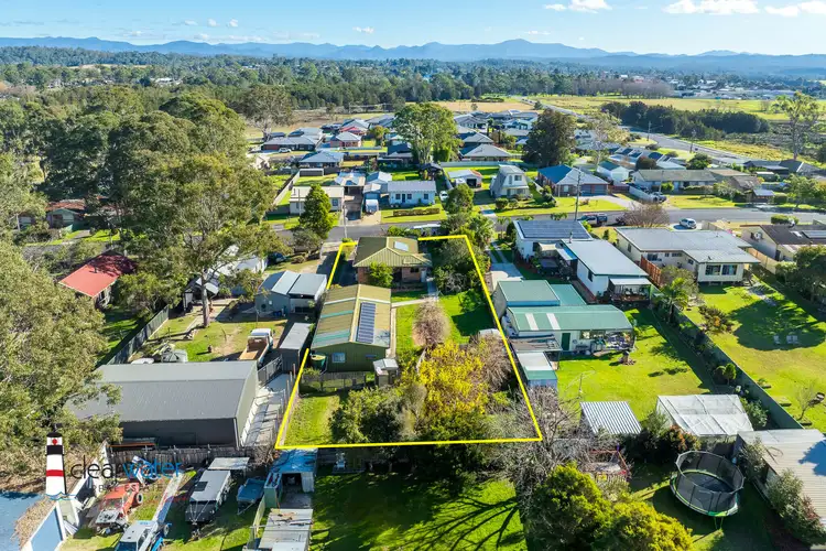 8 Maunsell St, Moruya NSW 2537