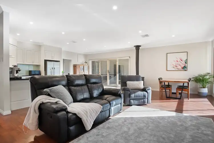 Sixth view of Homely house listing, 6 Miamba Cl, Penola SA 5277