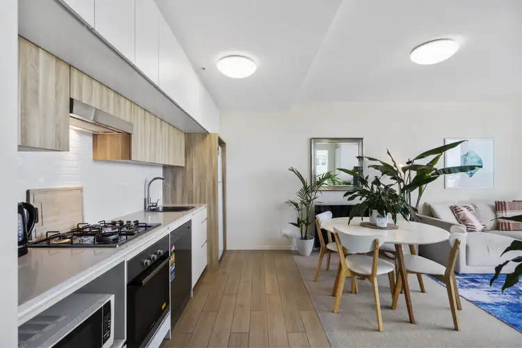 Third view of Homely unit listing, Unit 51110/37B Harbour Rd, Hamilton QLD 4007