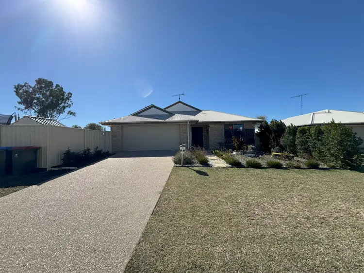 1 Austin Cres, Moura QLD 4718
