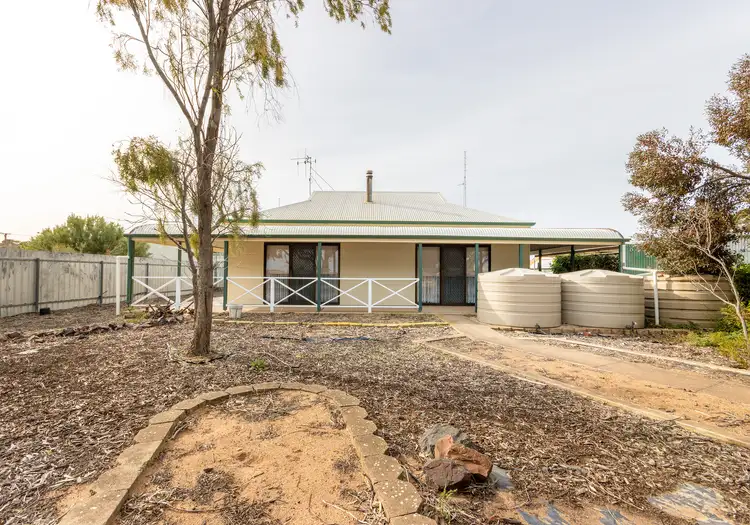 4 Second St, North Moonta SA 5558