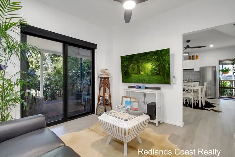 Second view of Homely house listing, 7 Kim Cres, Macleay Island QLD 4184