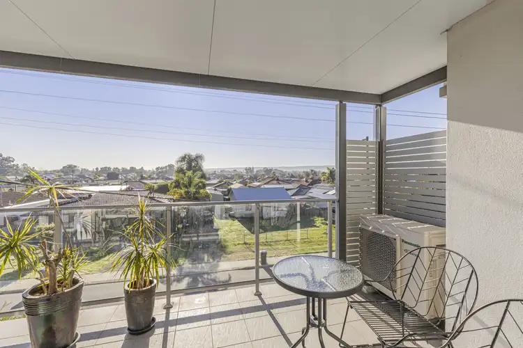 Unit 211/7 Streatham St, Beckenham WA 6107