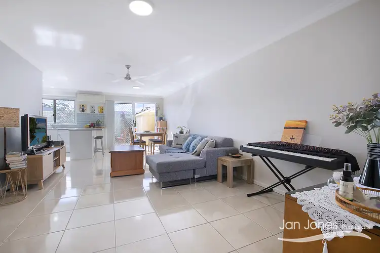 Third view of Homely townhouse listing, Unit 6/21-23 Thompson Cres, Clontarf QLD 4019