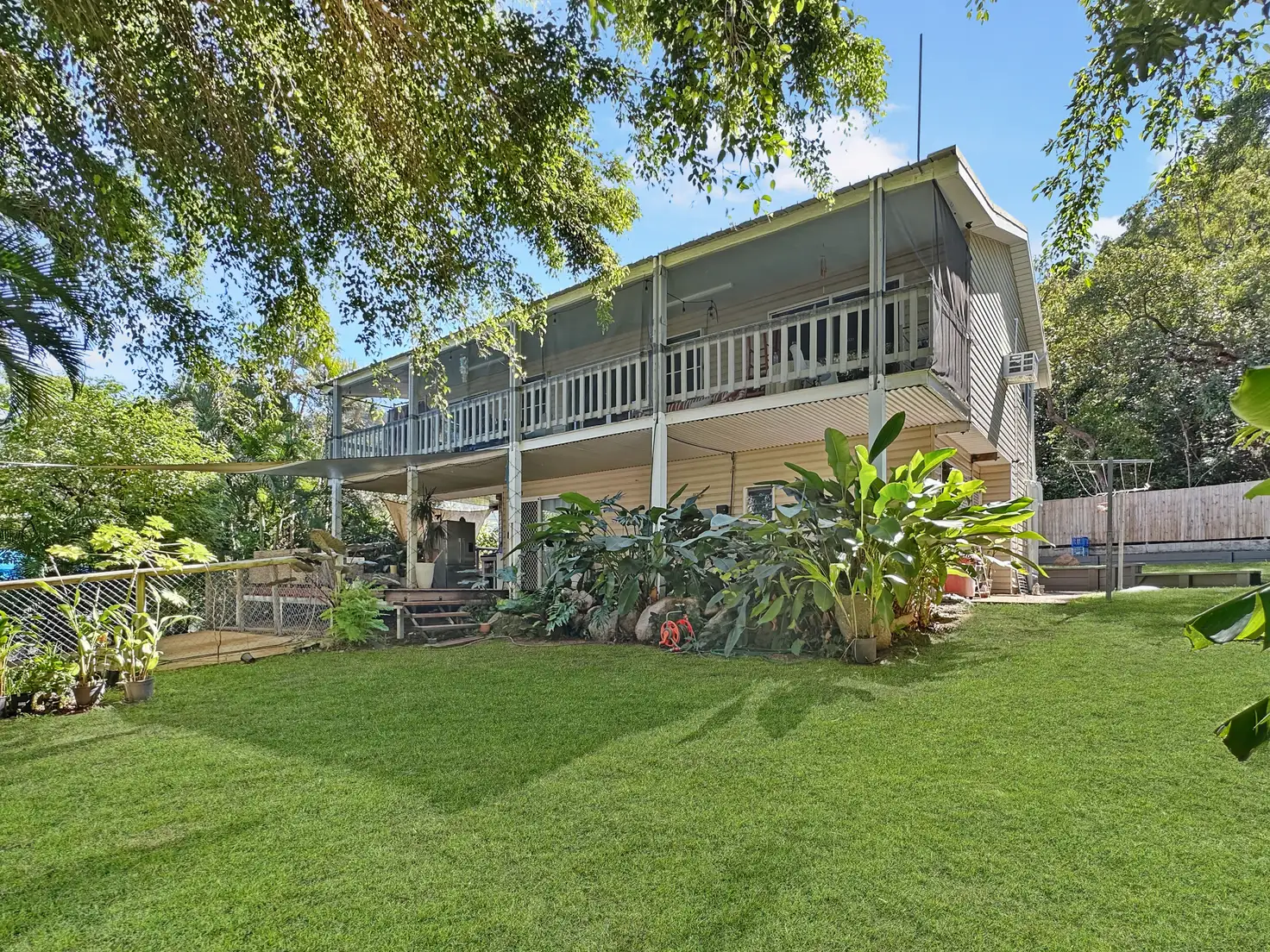 Main view of Homely house listing, Unit 8/7-9 Rheuben Tce, Arcadia QLD 4819