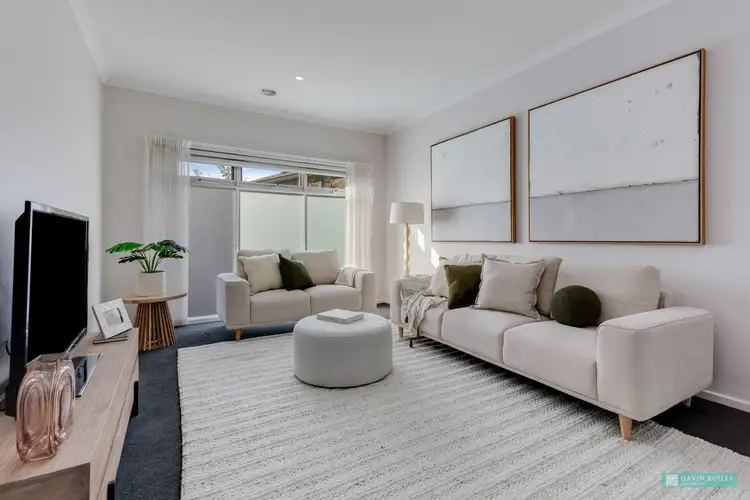 Fifth view of Homely house listing, 8 Benwerren Cl, Strathdale VIC 3550