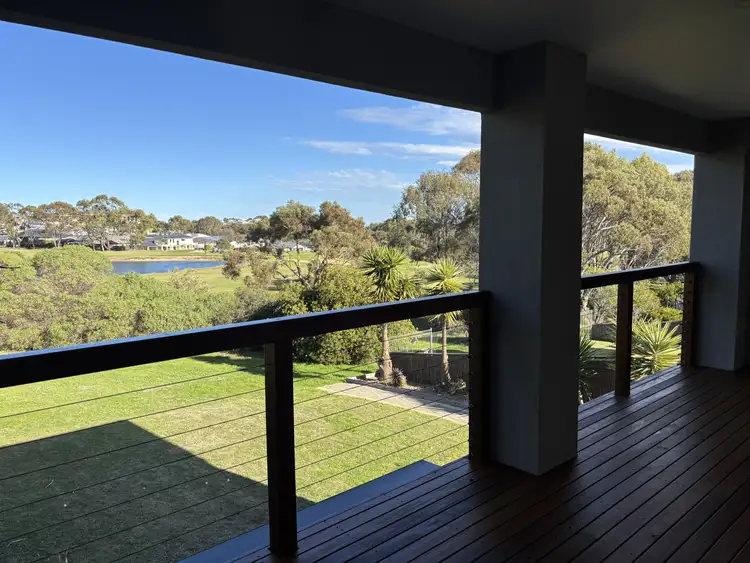 118 Coromandel Dr, Mccracken SA 5211