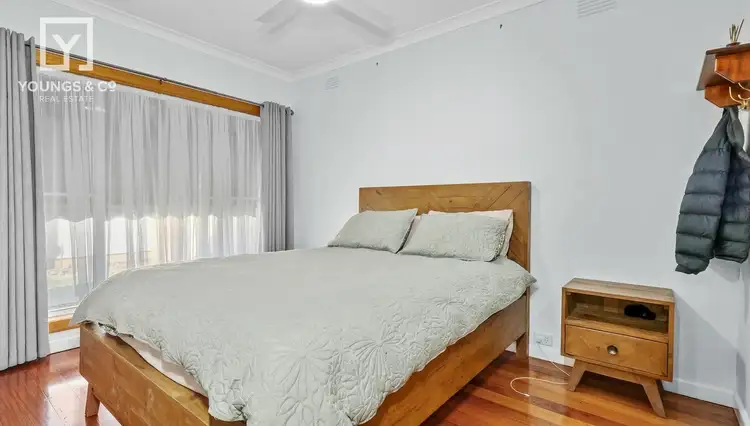 Fifth view of Homely house listing, 10 Gloucester Cres, Shepparton VIC 3630