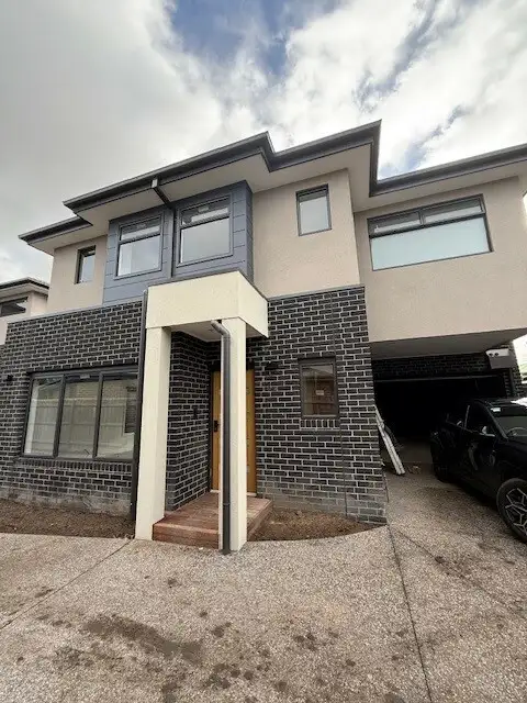 Main view of Homely townhouse listing, Unit 3/17 Cresswold Ave, Avondale Heights VIC 3034