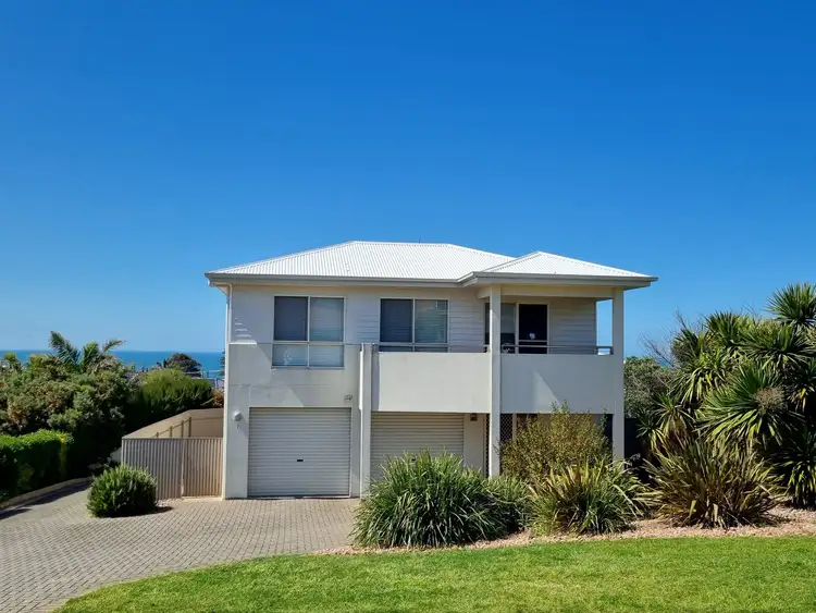 4 Honeyman Grove, Mccracken SA 5211