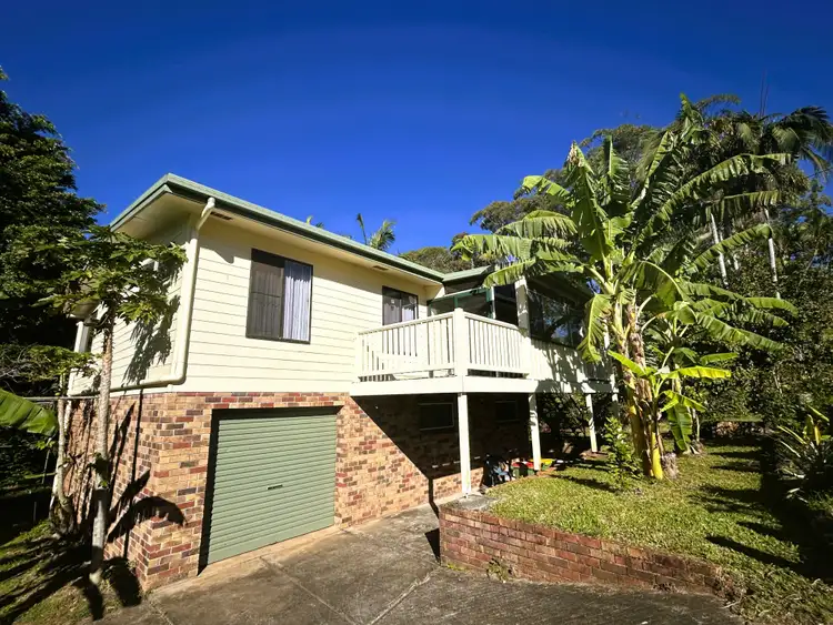 10 Douglas St, Russell Island QLD 4184