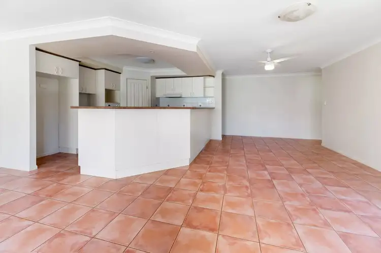 Fifth view of Homely house listing, 4 Carolena Street, Cleveland QLD 4163