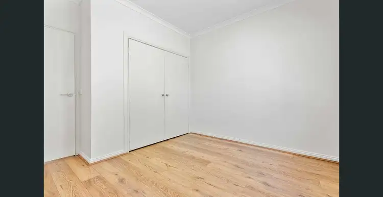 Fifth view of Homely unit listing, Unit 2/2-6 Melbourne Rd, Gisborne VIC 3437