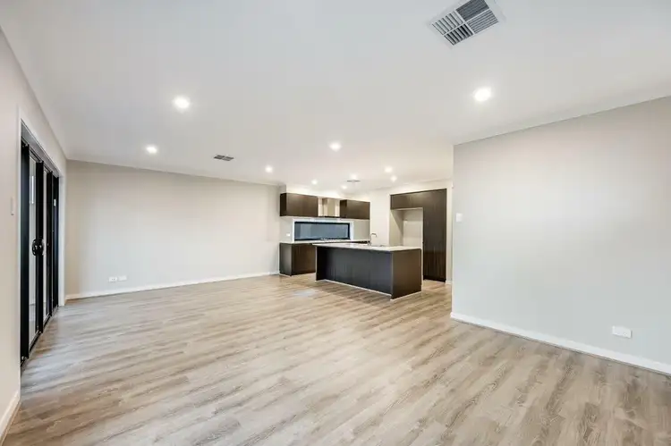 Sixth view of Homely house listing, 18 Cherry Close, Mount Barker SA 5251