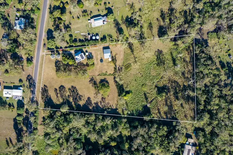 30 Whitsunday Dr, Bloomsbury QLD 4799
