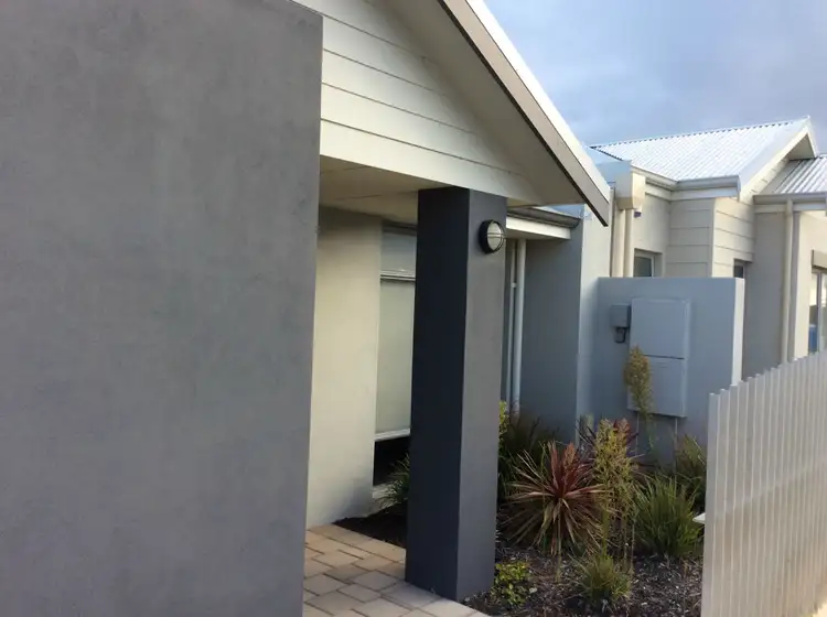 33 Aureate Way